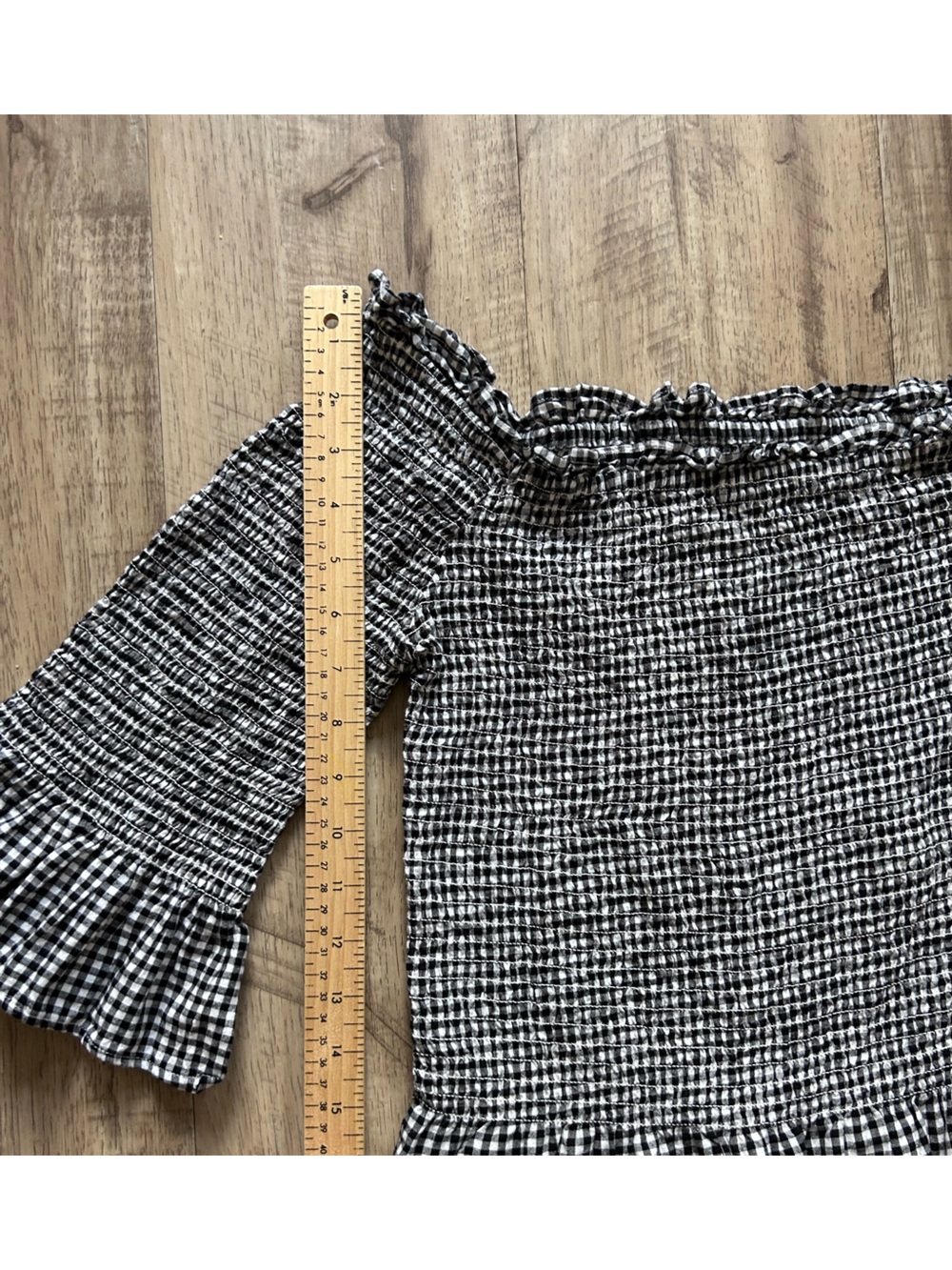 100% cotton Black & White Gingham Smocked Peplum Top summer off the shoulder - Picture 3 of 9